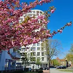 شقة Visit Baltic - Platan Tower Grey سفينويتشي