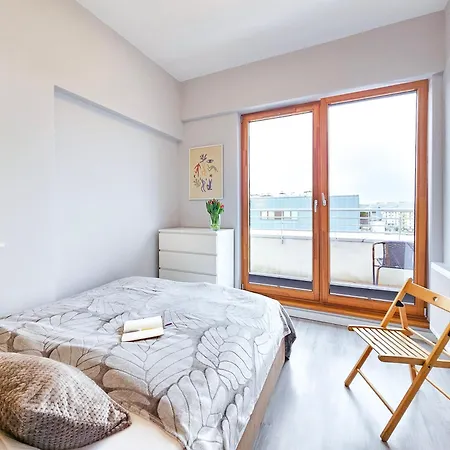 Visit Baltic - Platan Tower Grey * Swinoujscie